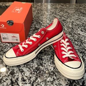Converse low top red chunky